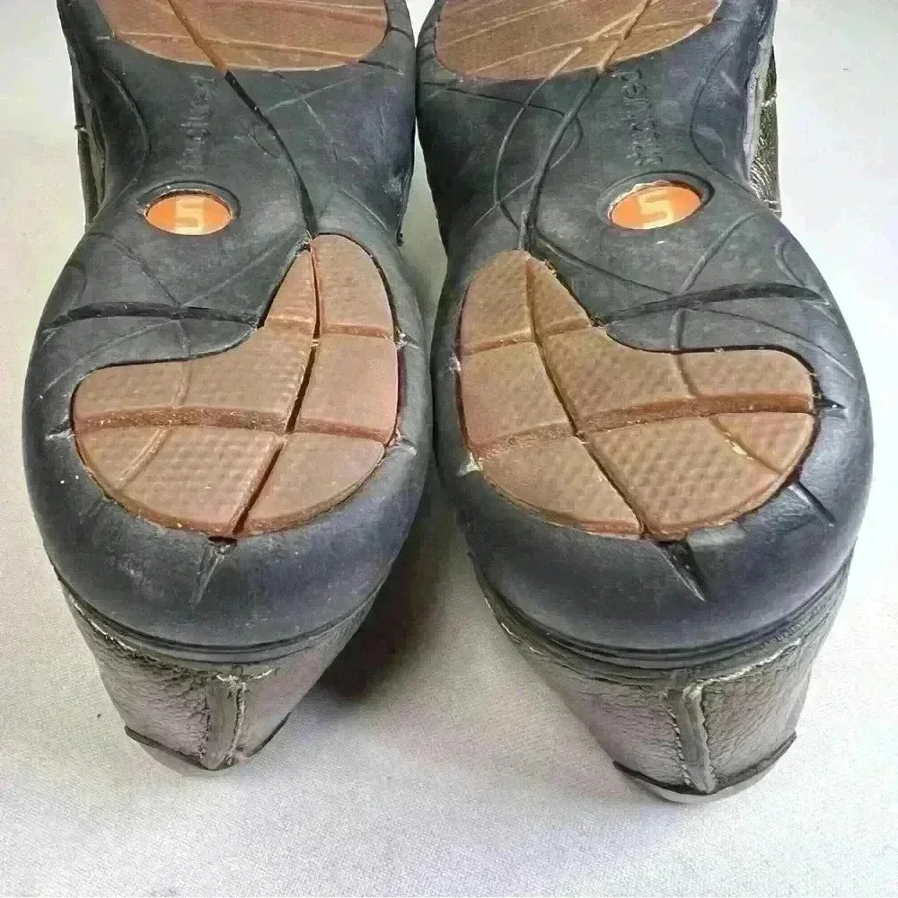 Clarks Womens Un.Loop Sz 9 used, but just barely they’re gorgeous shoes - Picture 7 of 15